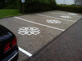 ABS-Markierungstechnik Parkplatzmarkierung